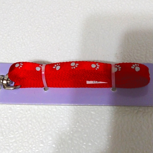 5' Dog Cat Pet Reflective Paw Prints Leash 3/8" Wide New red and gray - Picture 2 of 3